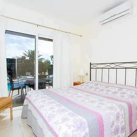 Puerto Del Carmen Sleeps 6 Pool Air Con Wifi Willa