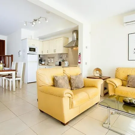 Puerto Del Carmen Sleeps 6 Pool Air Con Wifi *